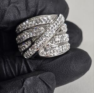 Intricate Sterling Silver 925 Ring with Pavé Gemstones